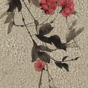 Crush Motion Flowered 63484 yksipaneelinen, helmiäishohtoinen ja glitterpintainen valokuvatapetti, jossa kultaisella pohjalla on punasävyisiä kukkia ja ruskeita köynnöksiä